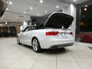 アウディ S5 S5ｶﾌﾞﾘｵﾚ 3.0TFSIｸﾜﾄﾛ ｱｼｽﾀﾝｽPKG　ADVｷｰ 追ACC ﾚｰﾝ&ｻｲﾄﾞｱｼｽﾄ ﾌﾞﾚｰｷW 黒革/黒幌 MMIﾅﾋﾞTV Bｶﾒﾗ PDC ｷｾﾉﾝ RSﾊﾝﾄﾞﾙ 専用ｴｸｽﾃﾘｱ&19AW 333ps　2年保証