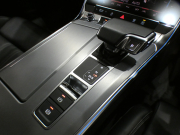 アウディ A7 A7ｽﾎﾟｰﾂﾊﾞｯｸ 55TFSIｸﾜﾄﾛ Sﾗｲﾝ&ｱｼｽﾀﾝｽPKG　ADVｷｰ 追ACC ﾚｰﾝ&ｻｲﾄﾞｱｼｽﾄ 黒革 ﾋｰﾀｰ ﾀｯﾁﾚｽﾎﾟﾝｽ付MMIﾅﾋﾞ ﾊﾞｰﾁｬﾙCP+ 全周囲ｶﾒﾗ PDC ﾚｰｻﾞｰﾏﾄﾘｸｽLED ﾗｲﾄｱﾆﾒｰｼｮﾝ Sﾗｲﾝｴｸｽﾃﾘｱ&20AW　2年保証