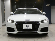 アウディ TTクーペ TTｸｰﾍﾟ2.0TFSIｸﾜﾄﾛ Sﾗｲﾝ　ADVｷｰ 半革 MMIﾅﾋﾞTV ﾊﾞｰﾁｬﾙCP BTｵｰﾃﾞｨｵ Rｾﾝｻｰ LEDﾗｲﾄ Sﾗｲﾝｴｸｽﾃﾘｱ BBS18ｲﾝﾁAW　2年保証