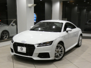 アウディ TTクーペ TTｸｰﾍﾟ2.0TFSIｸﾜﾄﾛ Sﾗｲﾝ　ADVｷｰ 半革 MMIﾅﾋﾞTV ﾊﾞｰﾁｬﾙCP BTｵｰﾃﾞｨｵ Rｾﾝｻｰ LEDﾗｲﾄ Sﾗｲﾝｴｸｽﾃﾘｱ BBS18ｲﾝﾁAW　2年保証