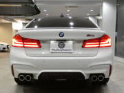 BMW Mシリーズ M5 ｺﾝﾌｫｰﾄPKG　Dｱｼｽﾄ+ 追ACC ﾚｰﾝCHW 衝突軽減 黒革 ﾏｯｻｰｼﾞ ﾋｰﾀｰ&ﾍﾞﾝﾁﾚｰﾀｰ ☆B&Wｻｳﾝﾄﾞ iﾄﾞﾗｲﾌﾞﾅﾋﾞ(第6世代 ﾀｯﾁP対応) 全周囲ｶﾒﾗ PDC ﾍｯﾄﾞUDSP ﾅｲﾄﾋﾞｼﾞｮﾝ LEDﾗｲﾄ ｱﾝﾋﾞｴﾝﾄｴｱP 専用ｴｸｽﾃﾘｱ&20AW ｽﾎﾟｰﾂEX 600ps　2年保証　