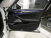 BMW Mシリーズ M5 ｺﾝﾌｫｰﾄPKG　Dｱｼｽﾄ+ 追ACC ﾚｰﾝCHW 衝突軽減 黒革 ﾏｯｻｰｼﾞ ﾋｰﾀｰ&ﾍﾞﾝﾁﾚｰﾀｰ ☆B&Wｻｳﾝﾄﾞ iﾄﾞﾗｲﾌﾞﾅﾋﾞ(第6世代 ﾀｯﾁP対応) 全周囲ｶﾒﾗ PDC ﾍｯﾄﾞUDSP ﾅｲﾄﾋﾞｼﾞｮﾝ LEDﾗｲﾄ ｱﾝﾋﾞｴﾝﾄｴｱP 専用ｴｸｽﾃﾘｱ&20AW ｽﾎﾟｰﾂEX 600ps　2年保証　