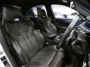 BMW Mシリーズ M5 ｺﾝﾌｫｰﾄPKG　Dｱｼｽﾄ+ 追ACC ﾚｰﾝCHW 衝突軽減 黒革 ﾏｯｻｰｼﾞ ﾋｰﾀｰ&ﾍﾞﾝﾁﾚｰﾀｰ ☆B&Wｻｳﾝﾄﾞ iﾄﾞﾗｲﾌﾞﾅﾋﾞ(第6世代 ﾀｯﾁP対応) 全周囲ｶﾒﾗ PDC ﾍｯﾄﾞUDSP ﾅｲﾄﾋﾞｼﾞｮﾝ LEDﾗｲﾄ ｱﾝﾋﾞｴﾝﾄｴｱP 専用ｴｸｽﾃﾘｱ&20AW ｽﾎﾟｰﾂEX 600ps　2年保証　