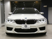 BMW Mシリーズ M5 ｺﾝﾌｫｰﾄPKG　Dｱｼｽﾄ+ 追ACC ﾚｰﾝCHW 衝突軽減 黒革 ﾏｯｻｰｼﾞ ﾋｰﾀｰ&ﾍﾞﾝﾁﾚｰﾀｰ ☆B&Wｻｳﾝﾄﾞ iﾄﾞﾗｲﾌﾞﾅﾋﾞ(第6世代 ﾀｯﾁP対応) 全周囲ｶﾒﾗ PDC ﾍｯﾄﾞUDSP ﾅｲﾄﾋﾞｼﾞｮﾝ LEDﾗｲﾄ ｱﾝﾋﾞｴﾝﾄｴｱP 専用ｴｸｽﾃﾘｱ&20AW ｽﾎﾟｰﾂEX 600ps　2年保証　