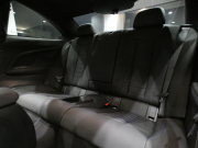 BMW 2シリーズ M240i Xﾄﾞﾗｲﾌﾞ ｸｰﾍﾟ ﾊｲﾗｲﾝPKG　ｺﾝﾌｫA Dｱｼｽﾄ 追ACC ﾚｰﾝDW 衝突軽減 黒革 ﾋｰﾀｰ iﾄﾞﾗｲﾌﾞﾅﾋﾞ(第7世代) ﾗｲﾌﾞCP ﾜｲﾔﾚｽCH ﾍｯﾄﾞｱｯﾌﾟDSP 全周囲ｶﾒﾗ PDC LEDﾗｲﾄ Mﾊｲﾗｲﾀｰｽﾞｲﾙﾐ 専用ｴｸｽﾃﾘｱ&19AW 387ps　2年保証