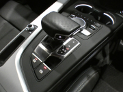アウディ A4 A4 2.0TFSI ｽﾎﾟｰﾂ SﾗｲﾝPKG　ADVｷｰ 追ACC ﾚｰﾝｱｼｽﾄ Audiﾌﾟﾚｾﾝｽ 黒半革 ﾋｰﾀｰ MMIﾅﾋﾞ ﾊﾞｰﾁｬﾙCP Bｶﾒﾗ PDC ﾏﾄﾘｸｽLEDﾗｲﾄ Sﾗｲﾝｴｸｽﾃﾘｱ＆18AW　2年保証