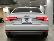 アウディ A4 A4 2.0TFSI ｽﾎﾟｰﾂ SﾗｲﾝPKG　ADVｷｰ 追ACC ﾚｰﾝｱｼｽﾄ Audiﾌﾟﾚｾﾝｽ 黒半革 ﾋｰﾀｰ MMIﾅﾋﾞ ﾊﾞｰﾁｬﾙCP Bｶﾒﾗ PDC ﾏﾄﾘｸｽLEDﾗｲﾄ Sﾗｲﾝｴｸｽﾃﾘｱ＆18AW　2年保証