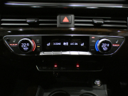 アウディ A4 A4ｾﾀﾞﾝ 2.0TFSI ﾗｸﾞｼﾞｭｱﾘｰPKG　1ｵｰﾅｰ ADVｷｰ 追ACC ﾚｰﾝｱｼｽﾄ ｱｳﾃﾞｨﾌﾟﾚｾﾝｽ 黒革 ﾋｰﾀｰ MMIﾅﾋﾞTV ﾊﾞｰﾁｬﾙCP Bｶﾒﾗ PDC ﾏﾄﾘｸｽLED 17AW　2年保証