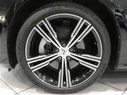 ボルボ V60 V60 T5ｲﾝｽｸﾘﾌﾟｼｮﾝ ﾌﾟﾗｽPKG　1ｵｰﾅｰ 追ACC･LKA･ LCMA ｽﾃｱﾋｰﾀｰ 茶革 全席ﾋｰﾀｰ ﾍﾞﾝﾁﾚｰﾀｰ ﾏｯｻｰｼﾞ機能 ﾊﾟﾉﾗﾏSR ﾀｯﾁｽｸﾘｰﾝHDDﾅﾋﾞTV harman/K 全周ｶﾒﾗ ﾍｯﾄﾞｱｯﾌﾟDSP LEDﾗｲﾄ ｵｰﾄﾃｰﾙｹﾞｰﾄ 19AW　2年保証