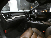 ボルボ V60 V60 T5ｲﾝｽｸﾘﾌﾟｼｮﾝ ﾌﾟﾗｽPKG　1ｵｰﾅｰ 追ACC･LKA･ LCMA ｽﾃｱﾋｰﾀｰ 茶革 全席ﾋｰﾀｰ ﾍﾞﾝﾁﾚｰﾀｰ ﾏｯｻｰｼﾞ機能 ﾊﾟﾉﾗﾏSR ﾀｯﾁｽｸﾘｰﾝHDDﾅﾋﾞTV harman/K 全周ｶﾒﾗ ﾍｯﾄﾞｱｯﾌﾟDSP LEDﾗｲﾄ ｵｰﾄﾃｰﾙｹﾞｰﾄ 19AW　2年保証