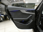 アウディ A5 A5ｽﾎﾟｰﾂﾊﾞｯｸ 40TFSI Sﾗｲﾝ&ｱｼｽﾀﾝｽPKG　1ｵｰﾅｰ 追ACC ﾚｰﾝ&ｻｲﾄﾞｱｼｽﾄ ｱｳﾃﾞｨﾌﾟﾚｾﾝｽ 半革 全席ﾋｰﾀｰ ﾊﾟﾉﾗﾏSR MMIﾅﾋﾞ ﾊﾞｰﾁｬﾙCP 全周囲ｶﾒﾗ PDC ﾏﾄﾘｸｽLED Sﾗｲﾝｴｸｽﾃﾘｱ KWｻｽﾍﾟﾝｼｮﾝ ﾚｲｽﾞ19AW　2年保証