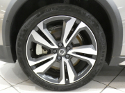 ボルボ V60 V60ｸﾛｽｶﾝﾄﾘｰ T5ﾌﾟﾛ AWD　1ｵｰﾅｰ 追ACC･LKA･ LCMA 茶革 ﾋｰﾀｰ ﾍﾞﾝﾁﾚｰﾀｰ ﾏｯｻｰｼﾞ機能 ﾀｯﾁｽｸﾘｰﾝHDDﾅﾋﾞTV harman/K 全周囲ｶﾒﾗ ﾍｯﾄﾞｱｯﾌﾟDSP LEDﾗｲﾄ ｵｰﾄﾃｰﾙｹﾞｰﾄ ｴｸｽﾃﾘｱﾃﾞｻﾞｲﾝKIT 19AW　2年保証