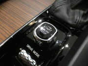 ボルボ V60 V60ｸﾛｽｶﾝﾄﾘｰ T5ﾌﾟﾛ AWD　1ｵｰﾅｰ 追ACC･LKA･ LCMA 茶革 ﾋｰﾀｰ ﾍﾞﾝﾁﾚｰﾀｰ ﾏｯｻｰｼﾞ機能 ﾀｯﾁｽｸﾘｰﾝHDDﾅﾋﾞTV harman/K 全周囲ｶﾒﾗ ﾍｯﾄﾞｱｯﾌﾟDSP LEDﾗｲﾄ ｵｰﾄﾃｰﾙｹﾞｰﾄ ｴｸｽﾃﾘｱﾃﾞｻﾞｲﾝKIT 19AW　2年保証