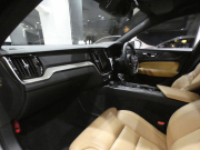 ボルボ V60 V60 T5ｲﾝｽｸﾘﾌﾟｼｮﾝ　追ACC･LKA･ LCMA 茶革 ﾋｰﾀｰ ﾍﾞﾝﾁﾚｰﾀｰ ﾏｯｻｰｼﾞ機能 ﾀｯﾁｽｸﾘｰﾝHDDﾅﾋﾞTV harman/K 全周囲ｶﾒﾗ ﾍｯﾄﾞｱｯﾌﾟDSP LEDﾗｲﾄ ｵｰﾄﾃｰﾙｹﾞｰﾄ ☆ﾎﾟｰﾙｽﾀｰｿﾌﾄｳｪｱ 261ps　2年保証