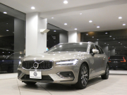 ボルボ V60 V60 T5ｲﾝｽｸﾘﾌﾟｼｮﾝ　追ACC･LKA･ LCMA 茶革 ﾋｰﾀｰ ﾍﾞﾝﾁﾚｰﾀｰ ﾏｯｻｰｼﾞ機能 ﾀｯﾁｽｸﾘｰﾝHDDﾅﾋﾞTV harman/K 全周囲ｶﾒﾗ ﾍｯﾄﾞｱｯﾌﾟDSP LEDﾗｲﾄ ｵｰﾄﾃｰﾙｹﾞｰﾄ ☆ﾎﾟｰﾙｽﾀｰｿﾌﾄｳｪｱ 261ps　2年保証