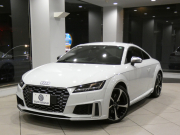 アウディ TTS TTSｸｰﾍﾟ　後期 ADVｷｰ ﾚｰﾝ&ｻｲﾄﾞｱｼｽﾄ ｸﾙｺﾝ 灰革 ﾋｰﾀｰ MMIﾅﾋﾞ B&Oｻｳﾝﾄﾞ ﾊﾞｰﾁｬﾙCP Bｶﾒﾗ PDC ﾏﾄﾘｸｽLED 専用ｴｸｽﾃﾘｱ OP19ｲﾝﾁAW 286ps　2年保証