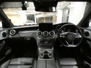 メルセデスベンツ Cクラス C180ｸｰﾍﾟ ｽﾎﾟｰﾂ+ ﾚｰﾀﾞｰｾｰﾌﾃｨPKG　黒革 ﾊﾟﾉﾗﾏSR ﾅﾋﾞTV ﾍｯﾄﾞｱｯﾌﾟDSP Meｺﾈｸﾄ Bｶﾒﾗ PTS LEDﾗｲﾄ ｱﾝﾋﾞｴﾝﾄﾗｲﾄ AMGｽﾀｲﾘﾝｸﾞ&19AW　2年保証