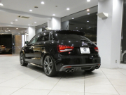 アウディ S1 S1ｽﾎﾟｰﾂﾊﾞｯｸ　☆6MT ADVｷｰ 半革 MMIﾅﾋﾞ BTｵｰﾃﾞｨｵ PDC ｷｾﾉﾝ 専用ｴｸｽﾃﾘｱ&18AW FK-TECｻｽﾍﾟﾝｼｮﾝｷｯﾄ 231ps　2年保証