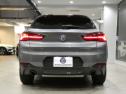 BMW X2 X2 M35i ADｾｰﾌﾃｨ&ｾﾚｸﾄPKG　ｺﾝﾌｫA 追ACC ﾚｰﾝDW ｲﾝﾃﾘS 赤革 ﾊﾟﾉﾗﾏSR ﾀｯﾁP対応iﾄﾞﾗｲﾌﾞﾅﾋﾞ(第6世代) ﾍｯﾄﾞｱｯﾌﾟDSP ﾜｲﾔﾚｽCH Bｶﾒﾗ PDC LEDﾗｲﾄ 専用ｴｸｽﾃﾘｱ&20AW 赤ｷｬﾘﾊﾟｰ 306ps　2年保証