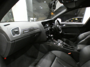 アウディ RS4アバント RS4ｱﾊﾞﾝﾄ 4.2FSIｸﾜﾄﾛ　ADVｷｰ 黒革 ﾋｰﾀｰ MMIﾅﾋﾞ B&Oｻｳﾝﾄﾞ Bｶﾒﾗ PDC ｷｾﾉﾝ RS専用ｴｸﾃﾘｱ&20AW 可変ﾏﾌﾗｰ 450ps　2年保証