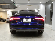 アウディ S5 S5ｽﾎﾟｰﾂﾊﾞｯｸ ﾚｻﾞｰ&ｱｼｽﾀﾝｽPKG　ADVｷｰ 追ACC ﾚｰﾝ&ｻｲﾄﾞｱｼｽﾄ 赤革 ﾏｯｻｰｼﾞ機能 ﾋｰﾀｰ ﾊﾟﾉﾗﾏSR MMIﾅﾋﾞ ﾊﾞｰﾁｬﾙCP B&Oｻｳﾝﾄﾞ 全周囲ｶﾒﾗ PDC ﾏﾄﾘｸｽLED 専用ｴｸﾃﾘｱ&19AW 赤ｷｬﾘﾊﾟｰ Rｽﾎﾟｰﾂﾃﾞﾌ 354ps　2年保証