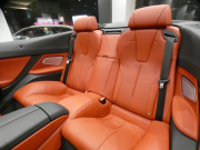 BMW Mシリーズ M6ｶﾌﾞﾘｵﾚ　ｺﾝﾌｫA 赤革/黒幌 ﾋｰﾀｰ ﾍﾞﾝﾁﾚｰﾀｰ ﾏｯｻｰｼﾞ機能 iﾄﾞﾗｲﾌﾞﾅﾋﾞ(CIC) ☆B&Oｻｳﾝﾄﾞ ﾄｯﾌﾟ&ｻｲﾄﾞﾋﾞｭｰｶﾒﾗ PDC ﾍｯﾄﾞｱｯﾌﾟDSP LEDﾗｲﾄ 専用ｴｸﾃﾘｱ&20AW 560ps　2年保証