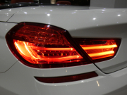 BMW Mシリーズ M6ｶﾌﾞﾘｵﾚ　ｺﾝﾌｫA 赤革/黒幌 ﾋｰﾀｰ ﾍﾞﾝﾁﾚｰﾀｰ ﾏｯｻｰｼﾞ機能 iﾄﾞﾗｲﾌﾞﾅﾋﾞ(CIC) ☆B&Oｻｳﾝﾄﾞ ﾄｯﾌﾟ&ｻｲﾄﾞﾋﾞｭｰｶﾒﾗ PDC ﾍｯﾄﾞｱｯﾌﾟDSP LEDﾗｲﾄ 専用ｴｸﾃﾘｱ&20AW 560ps　2年保証