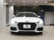 アウディ TTクーペ TTｸｰﾍﾟ 2.0TFSI Sﾗｲﾝ&ｱｼｽﾀﾝｽPKG　ADVｷｰ ｸﾙｺﾝ 半革 MMIﾅﾋﾞTV Bｶﾒﾗ PDC ﾊﾞｰﾁｬﾙCP ﾏﾄﾘｸｽLED 前後Dﾚｺ Sﾗｲﾝｴｸｽﾃﾘｱ&18AW　2年保証