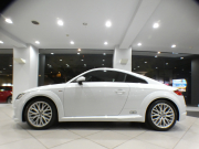 アウディ TTクーペ TTｸｰﾍﾟ 2.0TFSI Sﾗｲﾝ&ｱｼｽﾀﾝｽPKG　ADVｷｰ ｸﾙｺﾝ 半革 MMIﾅﾋﾞTV Bｶﾒﾗ PDC ﾊﾞｰﾁｬﾙCP ﾏﾄﾘｸｽLED 前後Dﾚｺ Sﾗｲﾝｴｸｽﾃﾘｱ&18AW　2年保証