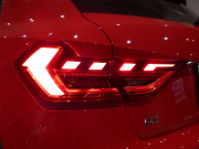 アウディ A1 A1ｽﾎﾟｰﾂﾊﾞｯｸ ｼﾃｨｶﾊﾞｰﾘﾐﾃｯﾄﾞED　限定 1ｵｰﾅｰ ADVｷｰ 追ACC ﾚｰﾝｱｼｽﾄ ｱｳﾃﾞｨﾌﾟﾚｾﾝｽ 半革 ﾋｰﾀｰ ﾀｯﾁﾚｽﾎﾟﾝｽ付MMIﾅﾋﾞ ﾊﾞｰﾁｬﾙCP Bｶﾒﾗ PDC LEDﾗｲﾄ 専用ｴｸｽﾃﾘｱ&17AW　2年保証