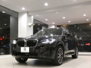 BMW X3 X3 M40i　1ｵｰﾅｰ 後期 DｱｼｽﾄP 追ACC ﾚｰﾝCH 衝突軽減 黒革 全席ﾋｰﾀｰ ﾊﾟﾉﾗﾏSR iﾄﾞﾗｲﾌﾞﾅﾋﾞ(ﾀｯﾁP対応第7世代) harmank ﾍｯﾄﾞｱｯﾌﾟDSP 全周ｶﾒﾗ PDC LEDﾗｲﾄ 専用ｴｸｽﾃﾘｱ&20AW B58BEG 387ps　2年保証
