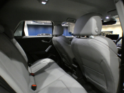 アウディ Q2 Q2 35TFSI ｼﾘﾝﾀﾞｰｵﾝﾃﾞﾝﾏﾝﾄﾞｽﾎﾟｰﾂ ｱｼｽﾀﾝｽPKG　ADVｷｰ 追ACC ﾚｰﾝ&ｻｲﾄﾞｱｼｽﾄ 灰革 ﾋｰﾀｰ MMIﾅﾋﾞ ﾊﾞｰﾁｬﾙCP ｽﾏｰﾄﾌｫﾝIF Bｶﾒﾗ PDC LEDﾗｲﾄ ｵｰﾄﾃｰﾙｹﾞｰﾄ 前後ﾄﾞﾗﾚｺ　2年保証