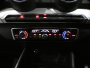 アウディ Q2 Q2 35TFSI ｼﾘﾝﾀﾞｰｵﾝﾃﾞﾝﾏﾝﾄﾞｽﾎﾟｰﾂ ｱｼｽﾀﾝｽPKG　ADVｷｰ 追ACC ﾚｰﾝ&ｻｲﾄﾞｱｼｽﾄ 灰革 ﾋｰﾀｰ MMIﾅﾋﾞ ﾊﾞｰﾁｬﾙCP ｽﾏｰﾄﾌｫﾝIF Bｶﾒﾗ PDC LEDﾗｲﾄ ｵｰﾄﾃｰﾙｹﾞｰﾄ 前後ﾄﾞﾗﾚｺ　2年保証