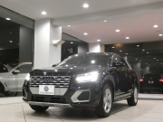 アウディ Q2 Q2 35TFSI ｼﾘﾝﾀﾞｰｵﾝﾃﾞﾝﾏﾝﾄﾞｽﾎﾟｰﾂ ｱｼｽﾀﾝｽPKG　ADVｷｰ 追ACC ﾚｰﾝ&ｻｲﾄﾞｱｼｽﾄ 灰革 ﾋｰﾀｰ MMIﾅﾋﾞ ﾊﾞｰﾁｬﾙCP ｽﾏｰﾄﾌｫﾝIF Bｶﾒﾗ PDC LEDﾗｲﾄ ｵｰﾄﾃｰﾙｹﾞｰﾄ 前後ﾄﾞﾗﾚｺ　2年保証