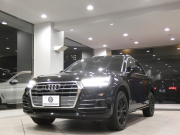 アウディ Q5 Q5 40TDIｸﾜﾄﾛｽﾎﾟｰﾂ Sﾗｲﾝ&ｱｼｽﾀﾝｽPKG　ADVｷｰ 追ACC ﾚｰﾝ&ｻｲﾄﾞｱｼｽﾄ ﾊﾟｰｸｱｼｽﾄ 半革 ﾋｰﾀｰ ☆ｻﾝﾙｰﾌ MMIﾅﾋﾞ ﾊﾞｰﾁｬﾙCP 全周ｶﾒﾗ PDC ｽﾏｰﾄﾌｫﾝIF ﾏﾄﾘｸｽLED ｱﾝﾋﾞｴﾝﾄﾗｲﾄ Sﾗｲﾝｴｸｽﾃﾘｱ OZ19ｲﾝﾁAW　2年保証