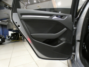 アウディ S3 S3ｾﾀﾞﾝ ﾚｻﾞｰ&LEDﾗｲﾄPKG　ADVｷｰ 追ACC ｱｳﾃﾞｨﾌﾟﾚｾﾝｽ 黒革 ﾋｰﾀｰ MMIﾅﾋﾞ Bｶﾒﾗ PDC LEDﾗｲﾄ 専用ｴｸｽﾃﾘｱ&18AW 285ps　2年保証