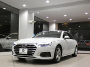 アウディ A4 A4 35TDIｱﾄﾞﾊﾞﾝｽﾄ ﾗｸﾞｼﾞｭｱﾘｰ&ﾊﾟｰｸｱｼｽﾄPKG　後期 追ACC ﾚｰﾝ&ｻｲﾄﾞｱｼｽﾄ ｱｳﾃﾞｨﾌﾟﾚｾﾝｽ 黒革 ﾋｰﾀｰ ﾀｯﾁｽｸﾘｰﾝMMIﾅﾋﾞ TV CarPlay 全周囲ｶﾒﾗ PDC ﾏﾄﾘｸｽLED ﾏﾙﾁｶﾗｰｱﾝﾋﾞｴﾝﾄﾗｲﾄ 　2年保証