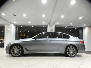 BMW 5シリーズ 523i Mｽﾎﾟｰﾂ ﾊｲﾗｲﾝ&ｲﾉﾍﾞｰｼｮﾝPKG　ｺﾝﾌｫA Dｱｼｽﾄ+ 追ACC ﾚｰﾝCHW 衝突軽減 白革 全席ﾋｰﾀｰ iﾄﾞﾗｲﾌﾞﾅﾋﾞ(第6世代ﾀｯﾁP対応) 全周囲ｶﾒﾗ PDC LEDﾗｲﾄ ｵｰﾄﾄﾗﾝｸ Mｽﾎﾟｰﾂｴｱﾛ&19AW　2年保証