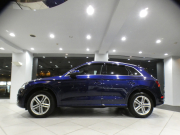 アウディ Q5 Q5 2.0TFSIｸﾜﾄﾛｽﾎﾟｰﾂ Sﾗｲﾝ&ｱｼｽﾀﾝｽPKG　☆1ｵｰﾅｰ ADVｷｰ 追ACC ﾚｰﾝ&ｻｲﾄﾞｱｼｽﾄ ﾊﾟｰｸｱｼｽﾄ 半革 全席ﾋｰﾀｰ MMIﾅﾋﾞ ﾊﾞｰﾁｬﾙCP 全周ｶﾒﾗ PDC ﾃﾞｼﾞﾀﾙﾐﾗｰ  ﾏﾄﾘｸｽLED ｱﾝﾋﾞｴﾝﾄﾗｲﾄ Sﾗｲﾝｴｸｽﾃﾘｱ&19AW　2年保証