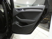 アウディ A3スポーツバック A3ｽﾎﾟｰﾂﾊﾞｯｸ 1.4TFSI Sﾗｲﾝ&ｱｼｽﾀﾝｽPKG　ADVｷｰ 追ACC ﾚｰﾝ&ｻｲﾄﾞｱｼｽﾄ 衝突軽減 半革 ﾋｰﾀｰ MMIﾅﾋﾞ ﾊﾞｰﾁｬﾙCP Bｶﾒﾗ PDC ｽﾏｰﾄﾌｫﾝIF LEDﾗｲﾄ Sﾗｲﾝｴｸｽﾃﾘｱ&18AW　2年保証