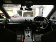 アウディ A3スポーツバック A3ｽﾎﾟｰﾂﾊﾞｯｸ 1.4TFSI Sﾗｲﾝ&ｱｼｽﾀﾝｽPKG　ADVｷｰ 追ACC ﾚｰﾝ&ｻｲﾄﾞｱｼｽﾄ 衝突軽減 半革 ﾋｰﾀｰ MMIﾅﾋﾞ ﾊﾞｰﾁｬﾙCP Bｶﾒﾗ PDC ｽﾏｰﾄﾌｫﾝIF LEDﾗｲﾄ Sﾗｲﾝｴｸｽﾃﾘｱ&18AW　2年保証