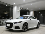 アウディ TTクーペ TTｸｰﾍﾟ 2.0TFSIｸﾜﾄﾛ ｽﾀｲﾙ+　☆限定車 1ｵｰﾅｰ ｻｲﾄﾞｱｼｽﾄ ｴﾌｪｸﾄｸﾛｽｼｰﾄ MMIﾅﾋﾞ ﾊﾞｰﾁｬﾙCP ｽﾏｰﾄﾌｫﾝIF Bｶﾒﾗ PDC ﾏﾄﾘｸｽLED 純正前後Dﾚｺ Sﾗｲﾝｴｸｽﾃﾘｱ 19AW　2年保証