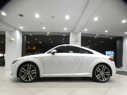 アウディ TTクーペ TTｸｰﾍﾟ 2.0TFSIｸﾜﾄﾛ ｽﾀｲﾙ+　☆限定車 1ｵｰﾅｰ ｻｲﾄﾞｱｼｽﾄ ｴﾌｪｸﾄｸﾛｽｼｰﾄ MMIﾅﾋﾞ ﾊﾞｰﾁｬﾙCP ｽﾏｰﾄﾌｫﾝIF Bｶﾒﾗ PDC ﾏﾄﾘｸｽLED 純正前後Dﾚｺ Sﾗｲﾝｴｸｽﾃﾘｱ 19AW　2年保証