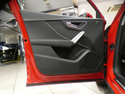 アウディ Q2 Q2 30TFSIｽﾎﾟｰﾂ ｱｼｽﾀﾝｽPKG　ADVｷｰ 追ACC ﾚｰﾝ&ｻｲﾄﾞｱｼｽﾄ 黒革 ﾋｰﾀｰ MMIﾅﾋﾞ ﾊﾞｰﾁｬﾙCP ｽﾏｰﾄﾌｫﾝIF Bｶﾒﾗ PDC LEDﾗｲﾄ ｵｰﾄﾃｰﾙｹﾞｰﾄ 前後ﾄﾞﾗﾚｺ　2年保証