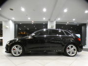 アウディ S3 S3ｽﾎﾟｰﾂﾊﾞｯｸ ｱｼｽﾀﾝｽPKG　後期最終 追ACC ﾚｰﾝ&ｻｲﾄﾞｱｼｽﾄ 黒革 ﾋｰﾀｰ MMIﾅﾋﾞ ﾊﾞｰﾁｬﾙCP Bｶﾒﾗ PDC ｽﾏｰﾄﾌｫﾝIF ☆ﾏﾄﾘｸｽLED 専用ｴｸｽﾃﾘｱ&18AW ﾚｯﾄﾞｷｬﾘﾊﾟｰ ☆ﾏｸﾞﾈﾃｨｯｸR 290ps　2年保証