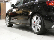 アウディ S3 S3ｽﾎﾟｰﾂﾊﾞｯｸ ｱｼｽﾀﾝｽPKG　後期最終 追ACC ﾚｰﾝ&ｻｲﾄﾞｱｼｽﾄ 黒革 ﾋｰﾀｰ MMIﾅﾋﾞ ﾊﾞｰﾁｬﾙCP Bｶﾒﾗ PDC ｽﾏｰﾄﾌｫﾝIF ☆ﾏﾄﾘｸｽLED 専用ｴｸｽﾃﾘｱ&18AW ﾚｯﾄﾞｷｬﾘﾊﾟｰ ☆ﾏｸﾞﾈﾃｨｯｸR 290ps　2年保証