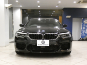BMW Mシリーズ M5 ｺﾝﾌｫｰﾄPKG　☆1ｵｰﾅｰ Dｱｼｽﾄ+ 追ACC ﾚｰﾝCHW 衝突軽減 ☆白革 ﾏｯｻｰｼﾞ ﾋｰﾀｰ&ﾍﾞﾝﾁﾚｰﾀｰ iﾄﾞﾗｲﾌﾞﾅﾋﾞ(第6世代 ﾀｯﾁP対応) 全周囲ｶﾒﾗ PDC ﾍｯﾄﾞUDSP harman/k LEDﾗｲﾄ ｱﾝﾋﾞｴﾝﾄｴｱP 専用ｴｸｽﾃﾘｱ&20AW ｽﾎﾟｰﾂEX 600ps　2年保証　