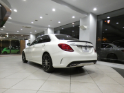 メルセデスベンツ Cクラス C250ｽﾎﾟｰﾂ ﾚｰﾀﾞｰｾｰﾌﾃｨPKG　ｷｰﾚｽｺﾞｰ ☆有償色 黒革 ﾋｰﾀｰ ﾅﾋﾞTV Bｶﾒﾗ PTS LEDﾗｲﾄ ｱﾝﾋﾞｴﾝﾄﾗｲﾄ ﾊﾟﾅﾒﾘｶｰﾅｸﾞﾘﾙ ﾄﾗﾝｸｽﾎﾟｲﾗｰ AMGｽﾀｲﾘﾝｸﾞ&19AW　2年保証