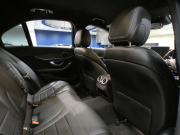 メルセデスベンツ Cクラス C250ｽﾎﾟｰﾂ ﾚｰﾀﾞｰｾｰﾌﾃｨPKG　ｷｰﾚｽｺﾞｰ ☆有償色 黒革 ﾋｰﾀｰ ﾅﾋﾞTV Bｶﾒﾗ PTS LEDﾗｲﾄ ｱﾝﾋﾞｴﾝﾄﾗｲﾄ ﾊﾟﾅﾒﾘｶｰﾅｸﾞﾘﾙ ﾄﾗﾝｸｽﾎﾟｲﾗｰ AMGｽﾀｲﾘﾝｸﾞ&19AW　2年保証