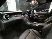 メルセデスベンツ Cクラス C250ｽﾎﾟｰﾂ ﾚｰﾀﾞｰｾｰﾌﾃｨPKG　ｷｰﾚｽｺﾞｰ ☆有償色 黒革 ﾋｰﾀｰ ﾅﾋﾞTV Bｶﾒﾗ PTS LEDﾗｲﾄ ｱﾝﾋﾞｴﾝﾄﾗｲﾄ ﾊﾟﾅﾒﾘｶｰﾅｸﾞﾘﾙ ﾄﾗﾝｸｽﾎﾟｲﾗｰ AMGｽﾀｲﾘﾝｸﾞ&19AW　2年保証